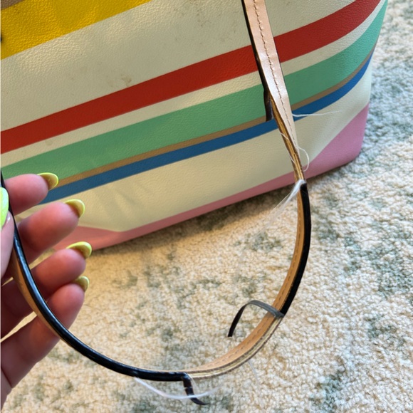 🌈 ♠️ VGUC Kate Spade purse with cute leather bow detail🖤🌈 - Picture 3 of 10